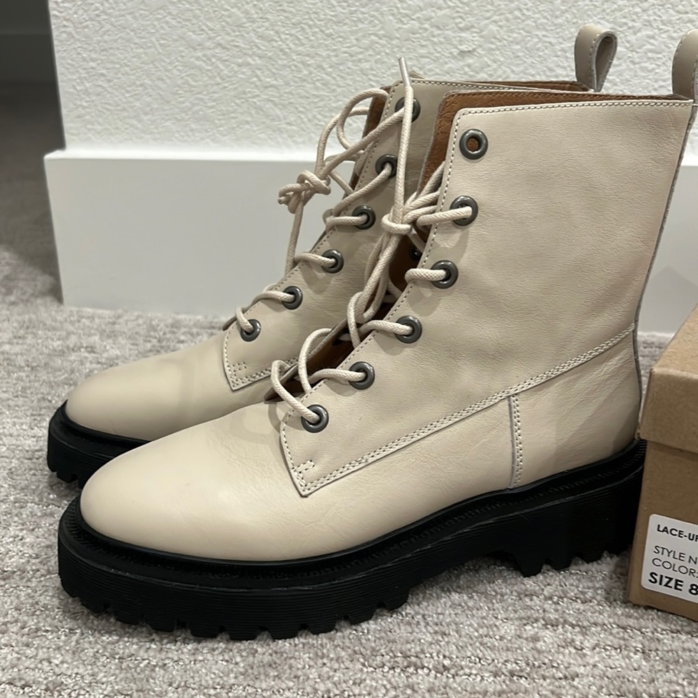 Madewell Lace Up Beige/Black Lugsole Combat Leather Boots (Size 8)